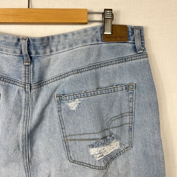American Eagle Distressed Curvy Mom Jeans Womens 20 38x26 Ankle High Rise Light - Picture 7 of 12